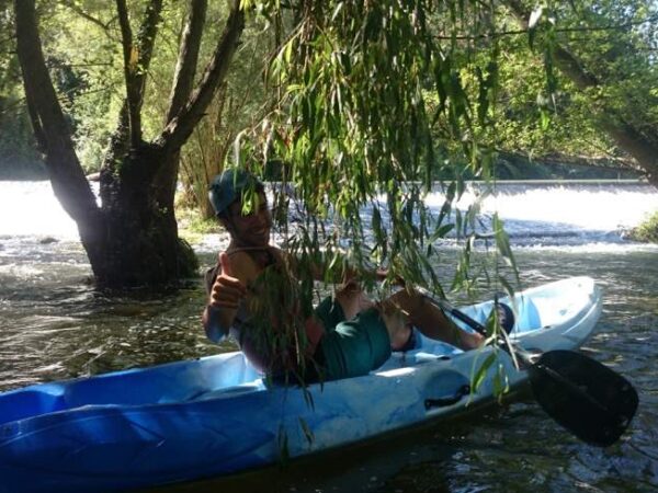Kayak en Rio Ajuntament de Sant Gregori · Ajuntament de Sant Gregori · info@caiacinatura.com