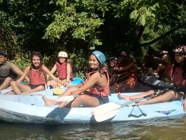 Kayak en Rio Ajuntament de Sant Gregori · Ajuntament de Sant Gregori · info@caiacinatura.com