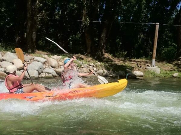 Kayak en Rio Ajuntament de Sant Gregori · Ajuntament de Sant Gregori · info@caiacinatura.com